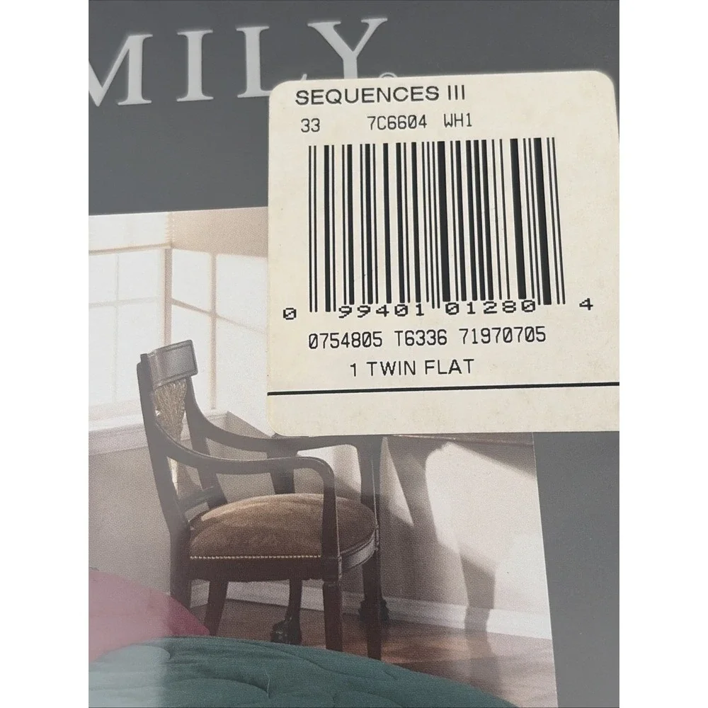 Vintage Royal Family By Cannon Sequences II‎ Twin size Flat Sheet White NEW